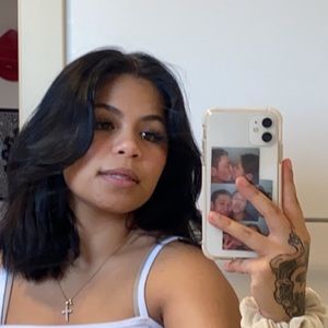 Meet your Posher, Keiana